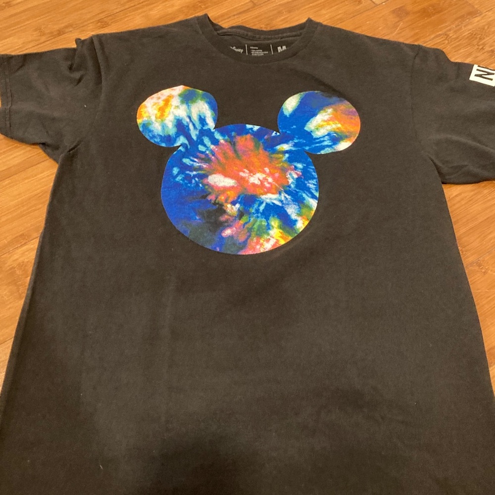 Disney by Neff tie Dye Mickey Mouse ears T-Shirt M
